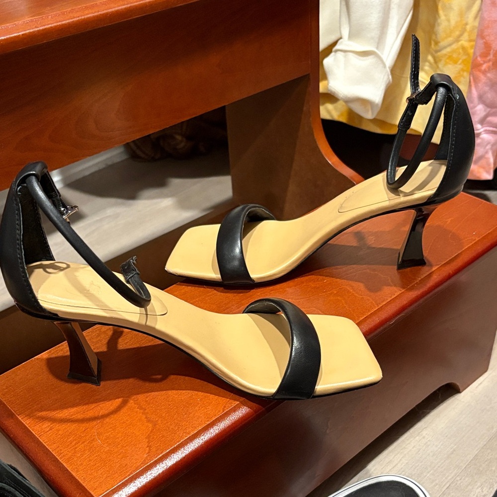 Marc Fisher Black Strappy Heels